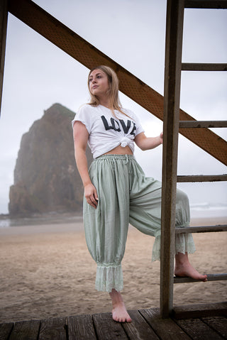 Angelic Bloomer Pants