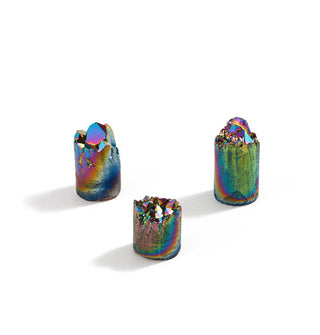 Grouping of three cylindrical iridescent crystals
